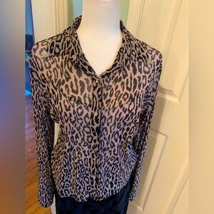 Newport News Jeanology animal print top, size L